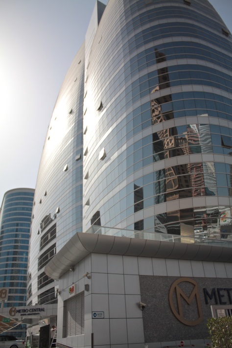 Dubai auris metro central hotel apartments